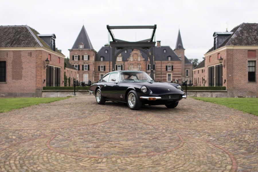  Ferrari 365 GT 2+2 1968 года  (UK) (фото 27 из 36)